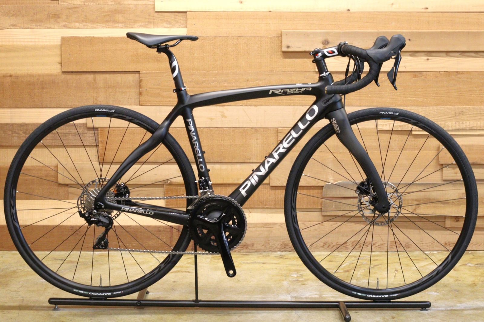 ピナレロ PINARELLO ラザ ディスク RAZHA DISK 2020 465サイズ シマノ 105 R7020 MIX 11S カーボン ロードバイク 【立川店】