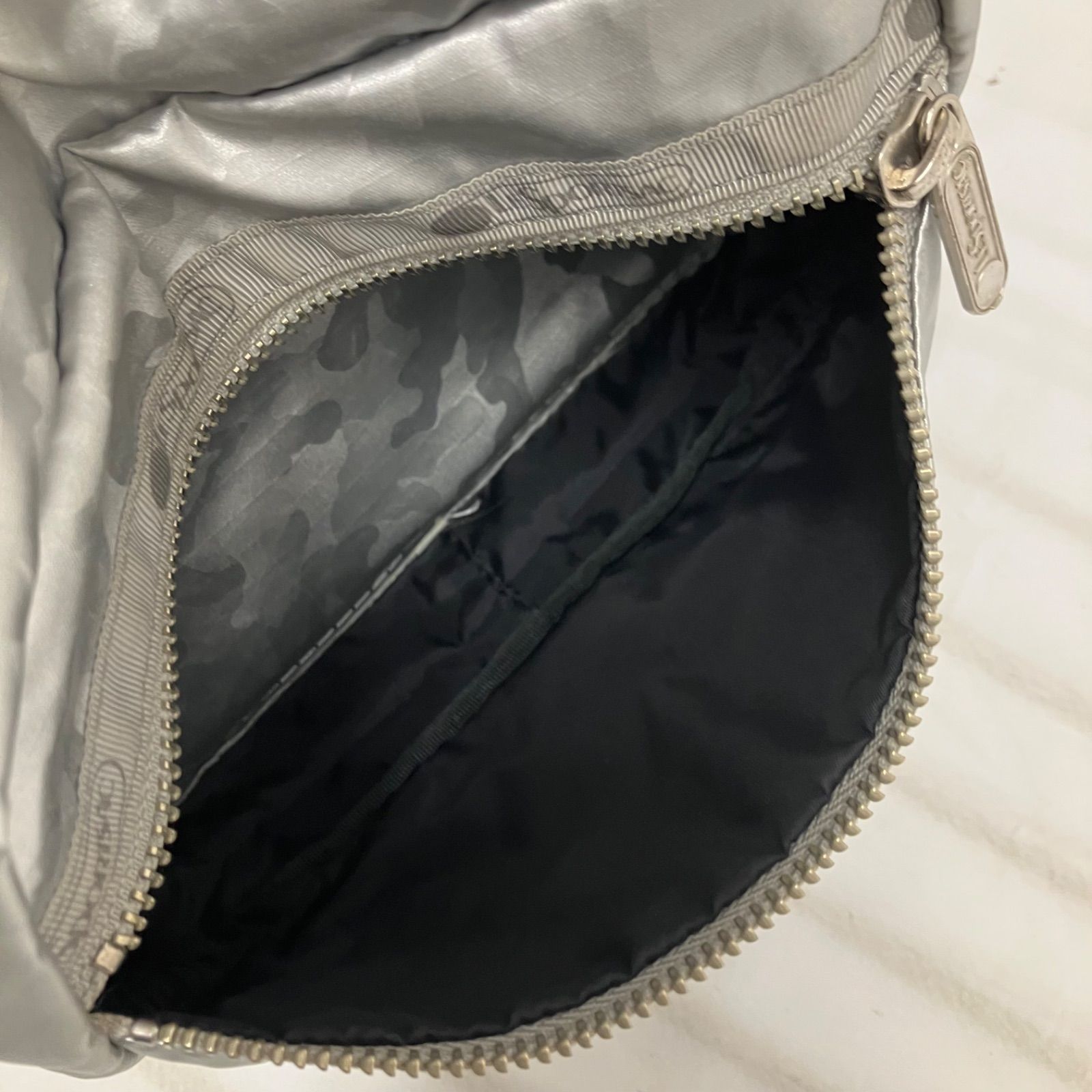 5418 LeSportsac レスポートサック リュック バックパック カモフラ