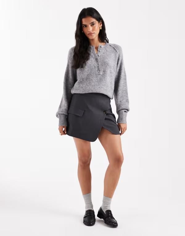 エイソス レディース ボトムス スカート ミニ ASOS DESIGN wrap button and pocket detail mini skirt Gray グレー