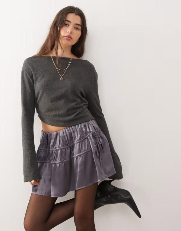 リクレイム ヴィンテージ レディース ボトムス スカート ギャザー ミニ Reclaimed Vintage mini rara skirt with ruched detail gray グレー