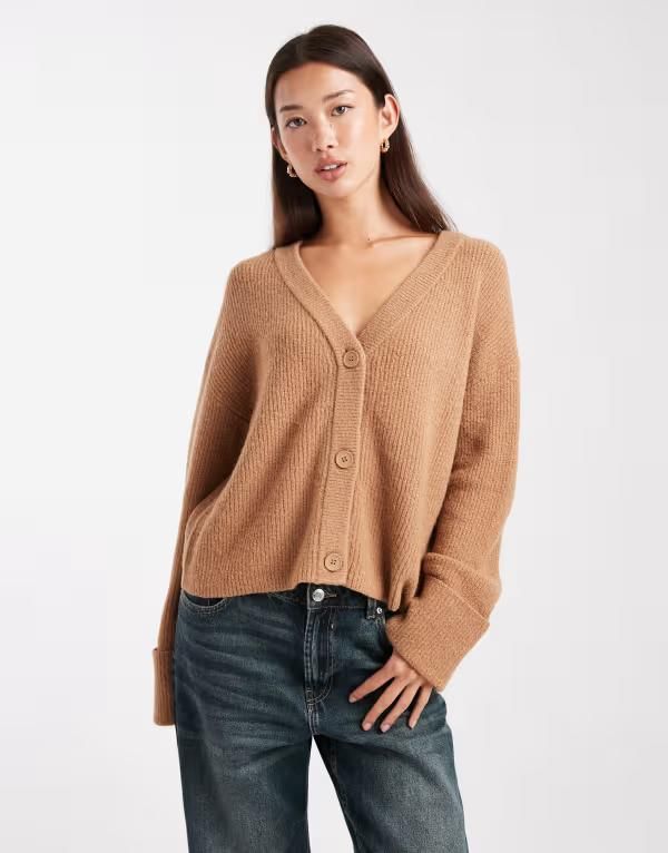 ミスセルフフリッジ レディース アウター カーディガン Vネック Miss Selfridge wide cuffs v neck cardigan in mocha Mocha モカ