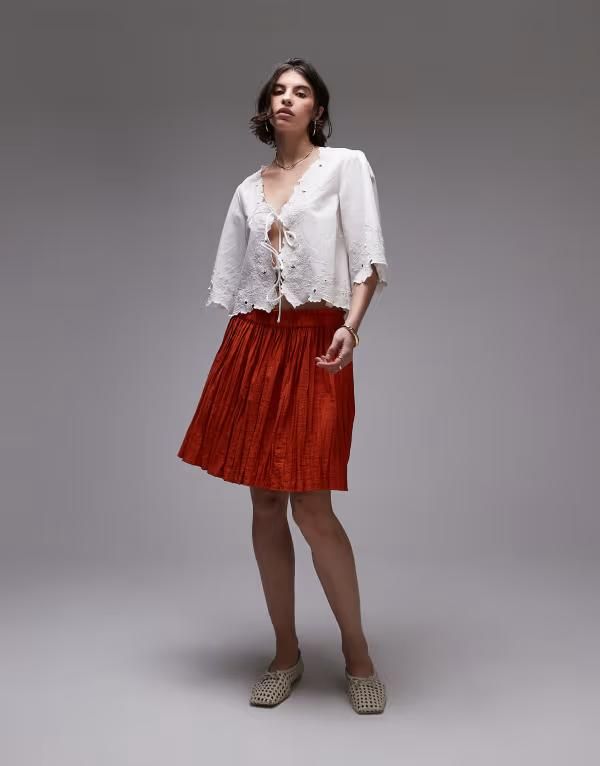 トップショップ レディース ボトムス スカート ミニ Topshop flippy crinkle mini skirt in deep orange Deep orange オレンジ