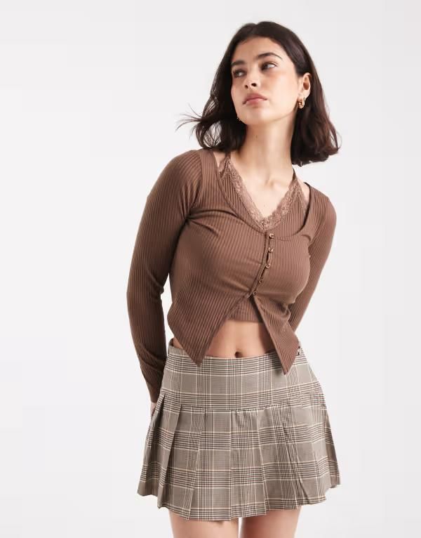 ミスセルフフリッジ レディース アウター カーディガン リブ Miss Selfridge 2 in 1 cardigan ribbed top in chocolate Chocolate チョコレ
