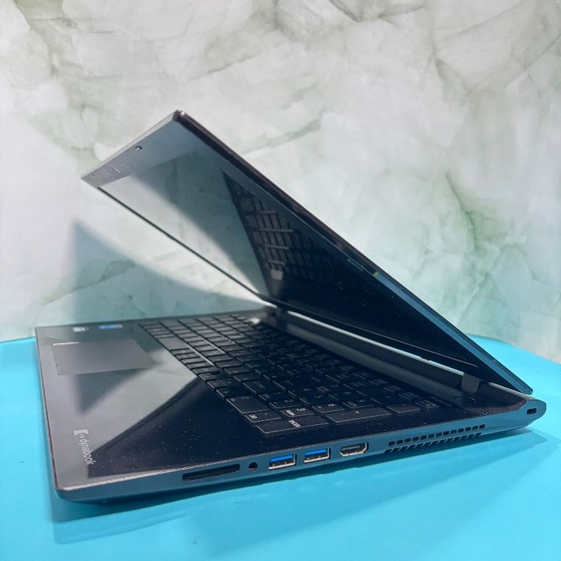 セール☆爆速Core i7☆動作確認済 東芝 ノートパソコン SSD240GB Win11