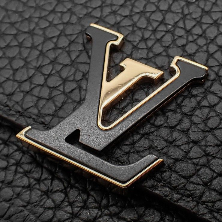 未使用品 LOUIS VUITTON ルイ・ヴィトン ポルトフォイユ・カプシーヌ