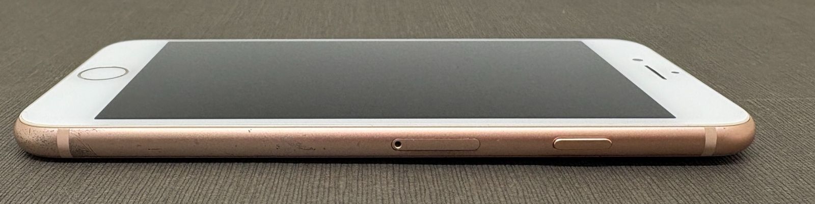 ジャンク】iPhone8 64GB ゴールド docomo -AT27- - メルカリ