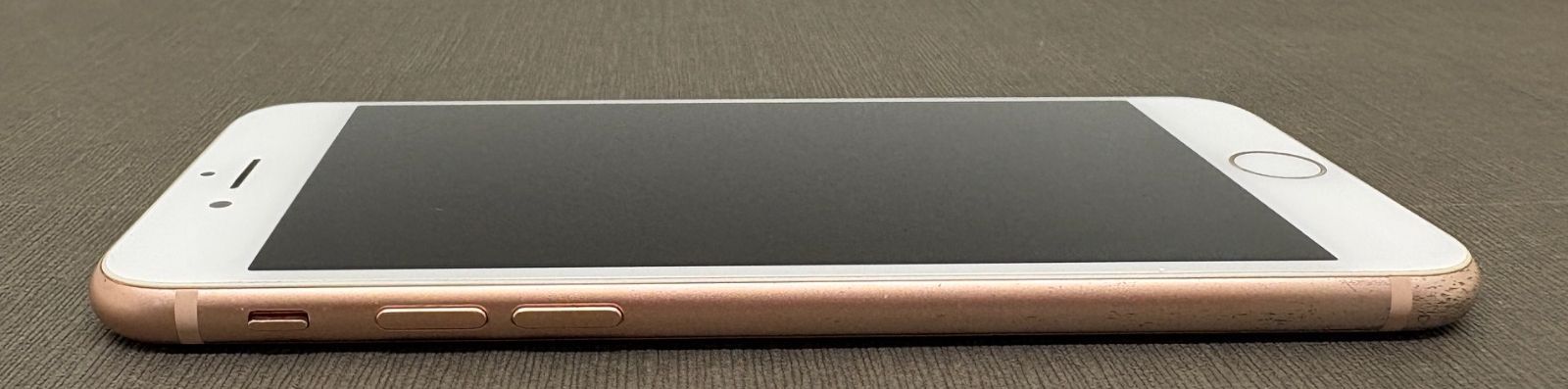 ジャンク】iPhone8 64GB ゴールド docomo -AT27- - メルカリ