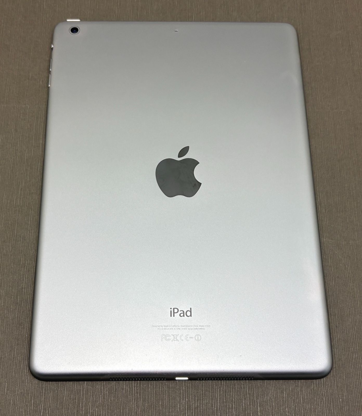 iPad Air 第1世代 16GB シルバー Wi-Fiモデル -SP881- - メルカリ