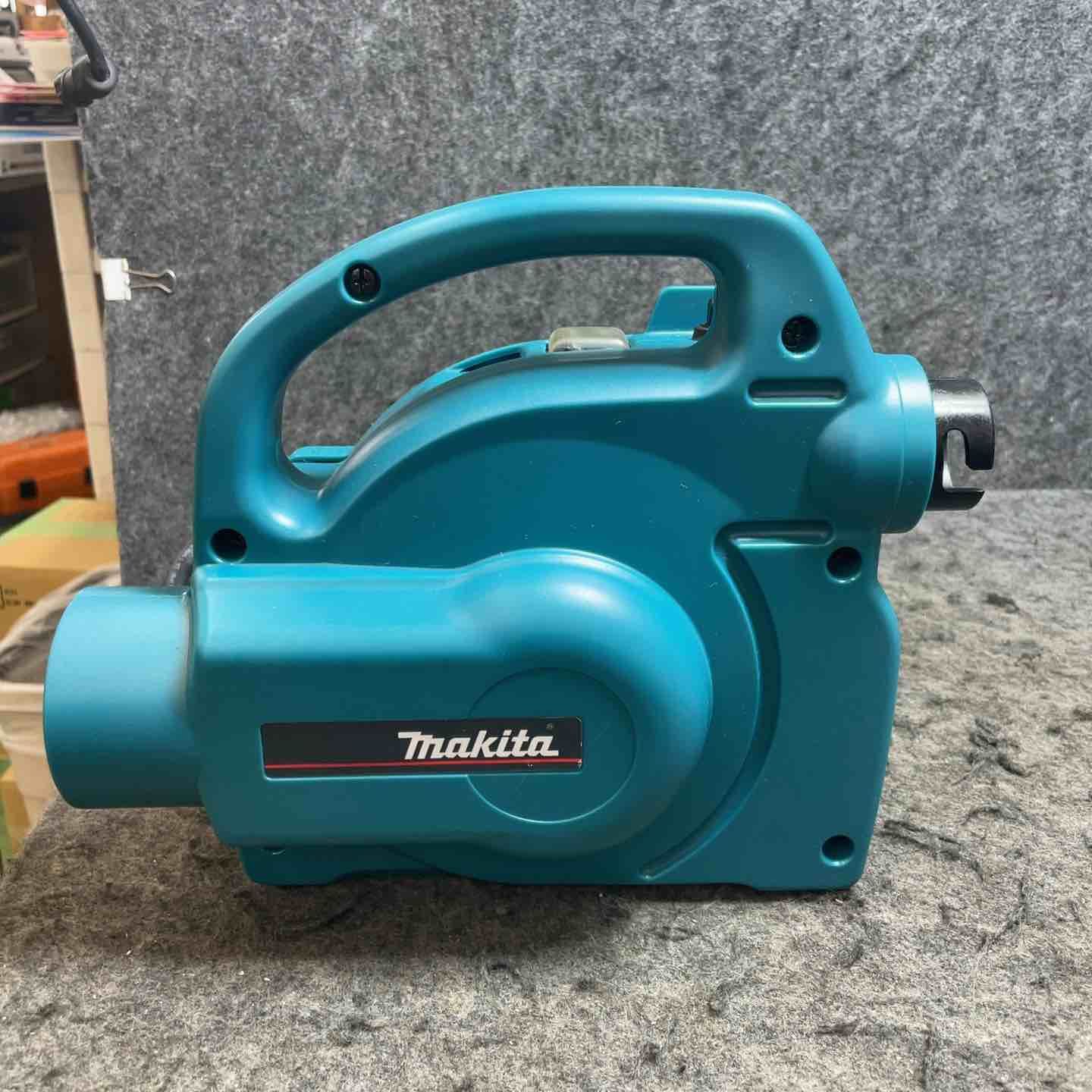 マキタ(makita) 小型集じん機 乾式 450(P)【桶川店】 - メルカリ マキタ(makita) 小型集じん機 乾式 450(P)【桶川店】 - メルカリ