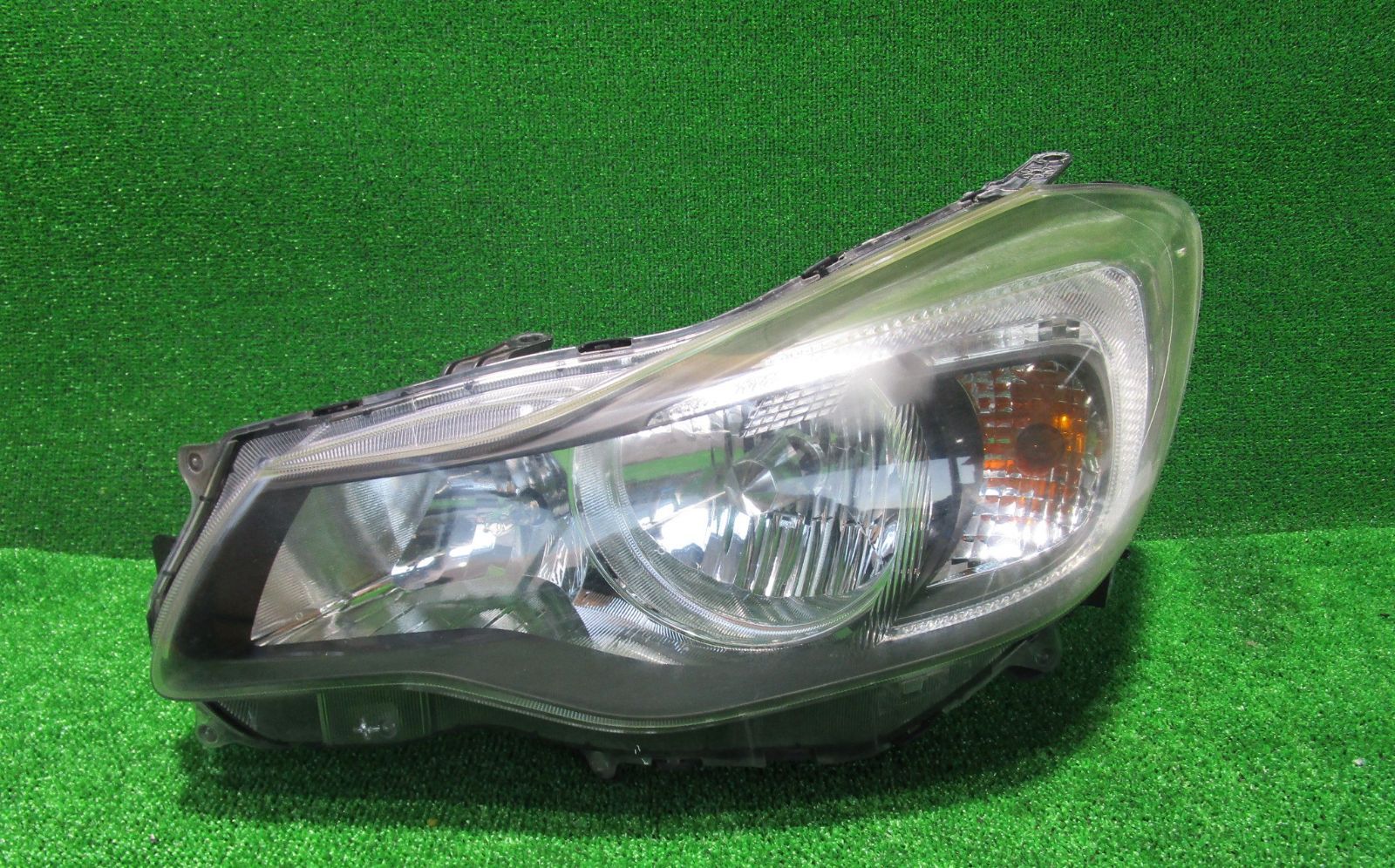 即決 スバル インプレッサ XV GP7 左 HID ヘッドライト STANLEY P9932 純正