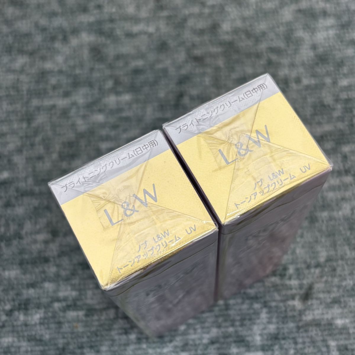 ◎ 【未開封品／2本セット】 ノブ L&W トーンアップクリーム UV 