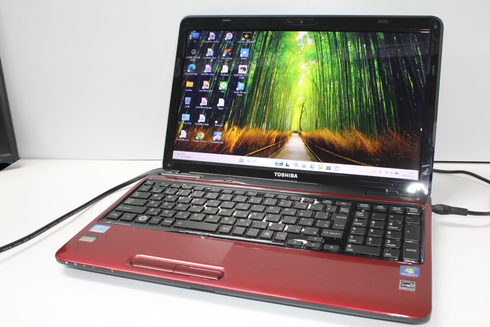 東芝 dynabook T451/58ER 第2世代i7 SSD500GB - メルカリ 東芝 dynabook T451/58ER 第2世代i7 SSD500GB - メルカリ