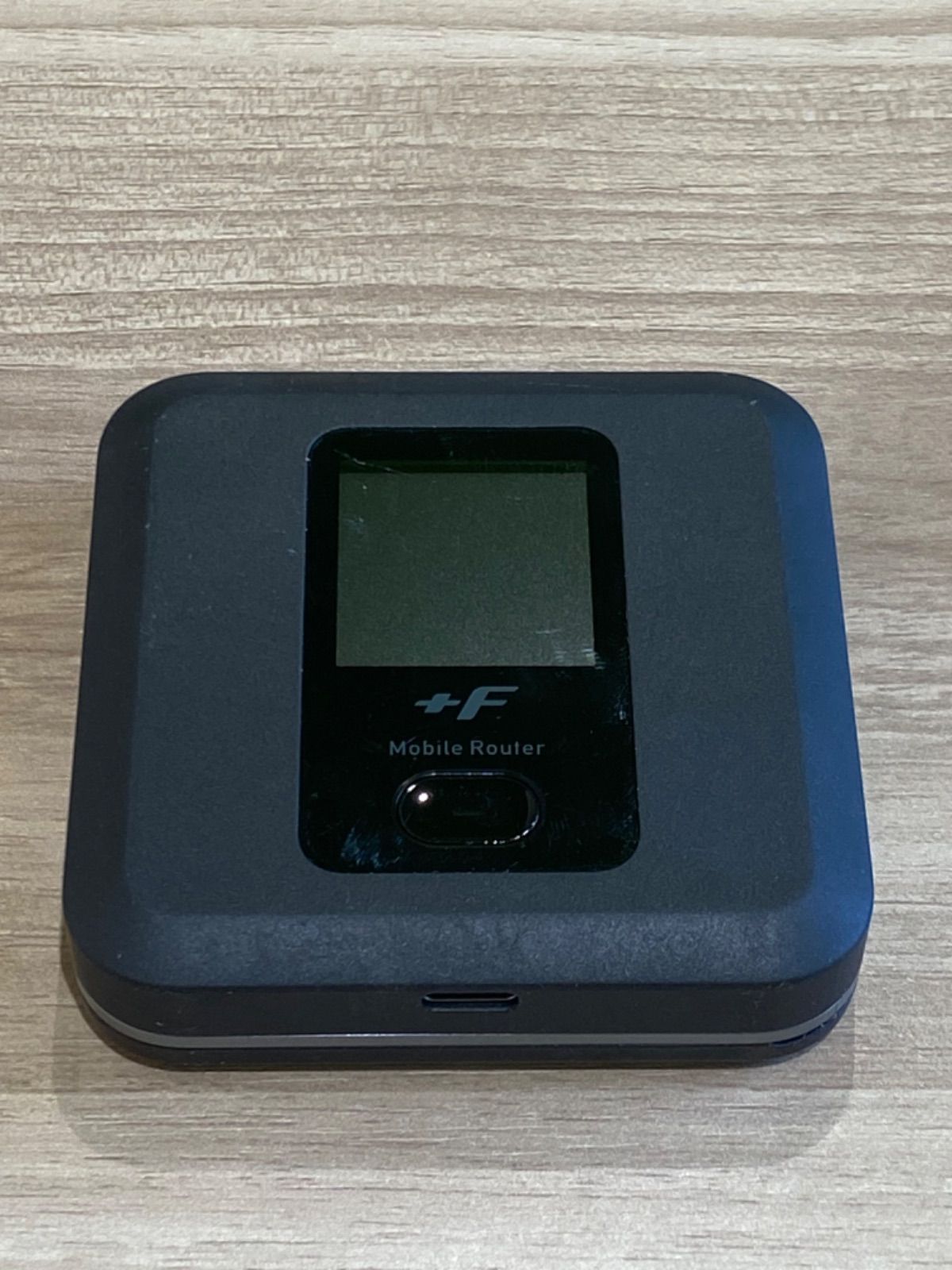 ＦＳ040Wモバイルルーター　中古 バッテリーレス対応】中古 FS040W SIMフリー WiFiルーター - メルカリ