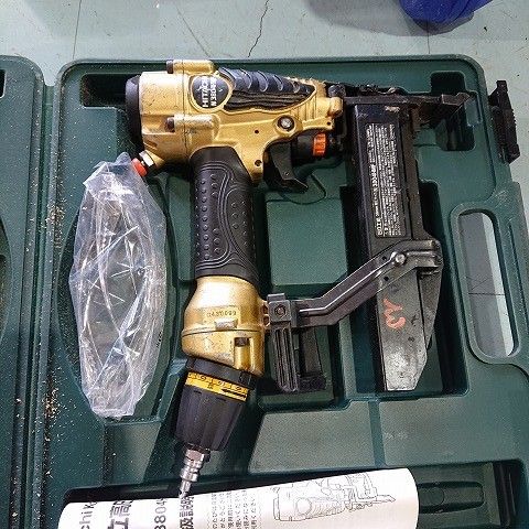日立工機　N3804HMF　高圧　フロア用タッカ