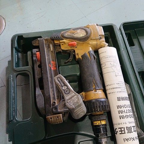 日立工機　N2504HM　高圧タッカ