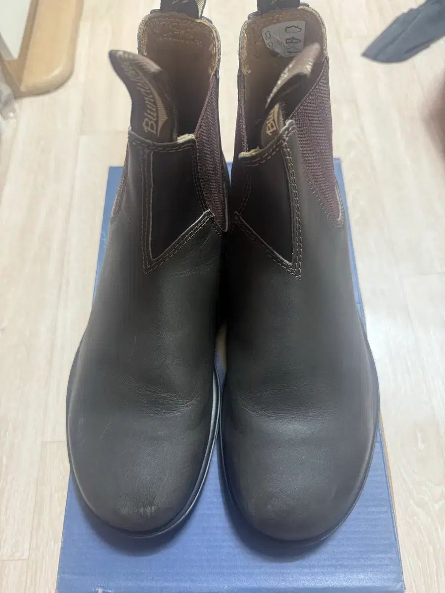 Blundstone(ブランドストーン) 600 au7 サイズ 出品