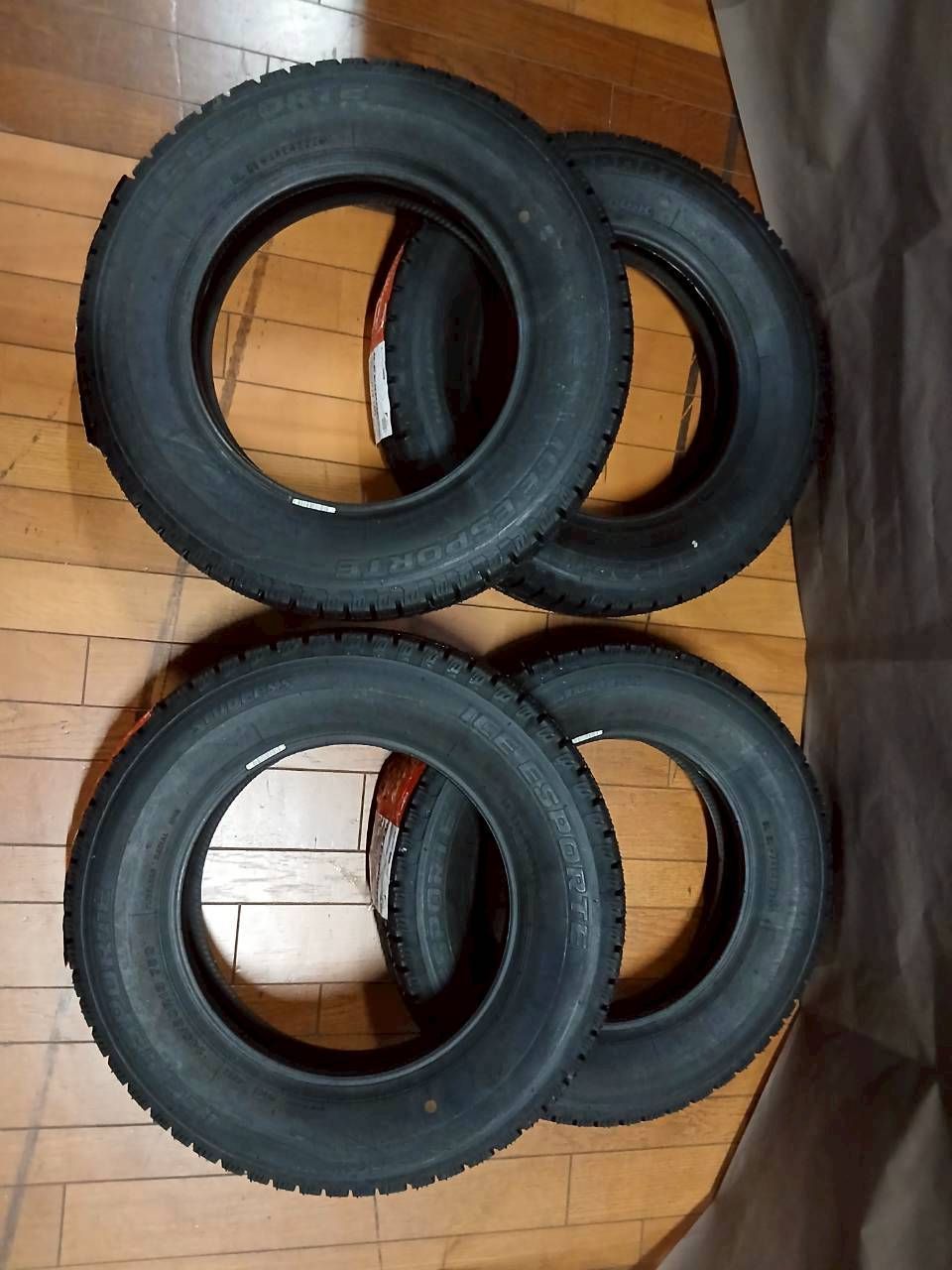 ｵｰﾄﾊﾞｯｸｽ ｽﾀｯﾄﾞﾚｽﾀｲﾔ ｱｲｽｴｽﾎﾟﾙﾃ 145/80R13 2022年製 4本ｾｯﾄ ☆オク002