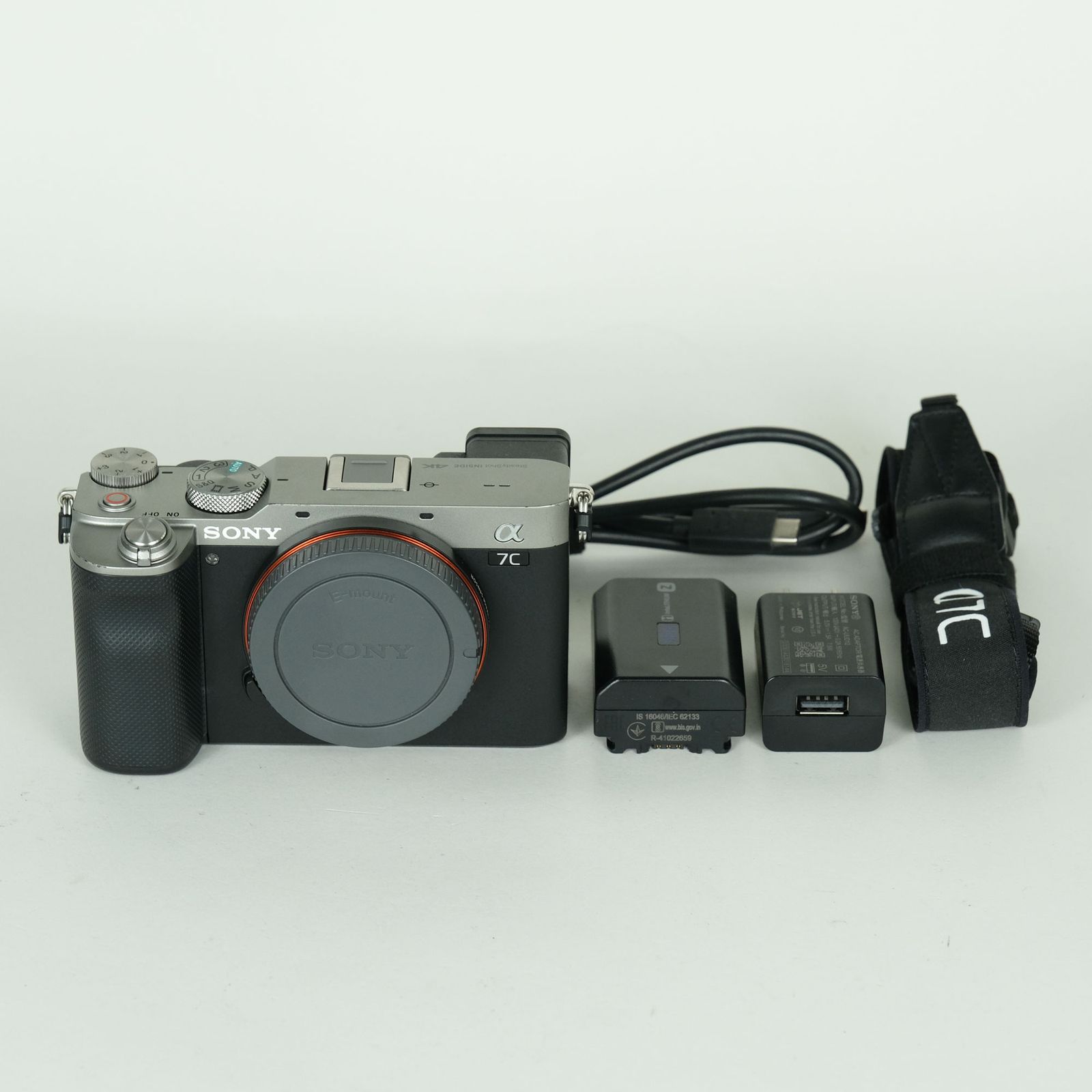 並品 | シャッター数23,400回] SONY α7C（ILCE-7C） [ボディ シルバー