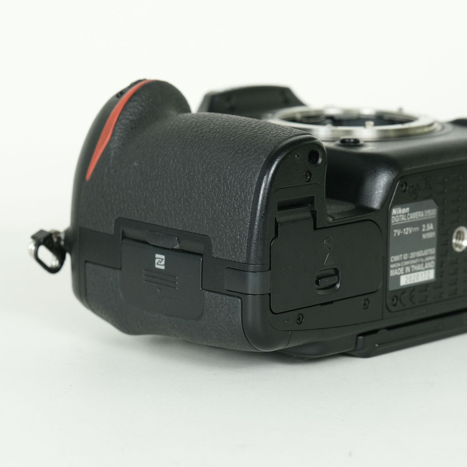 ニコン D500 ボディ 中古美品 バッテリー2個 SDカード64GB 液晶保護 良品 | バッテリー2個付] Nikon D500 [ボディ] | Nikon Fマウント