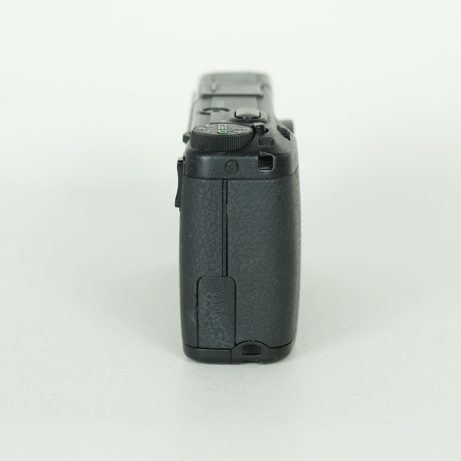 並品 | シャッター数1,630回] RICOH GR DIGITAL II | コンパクト
