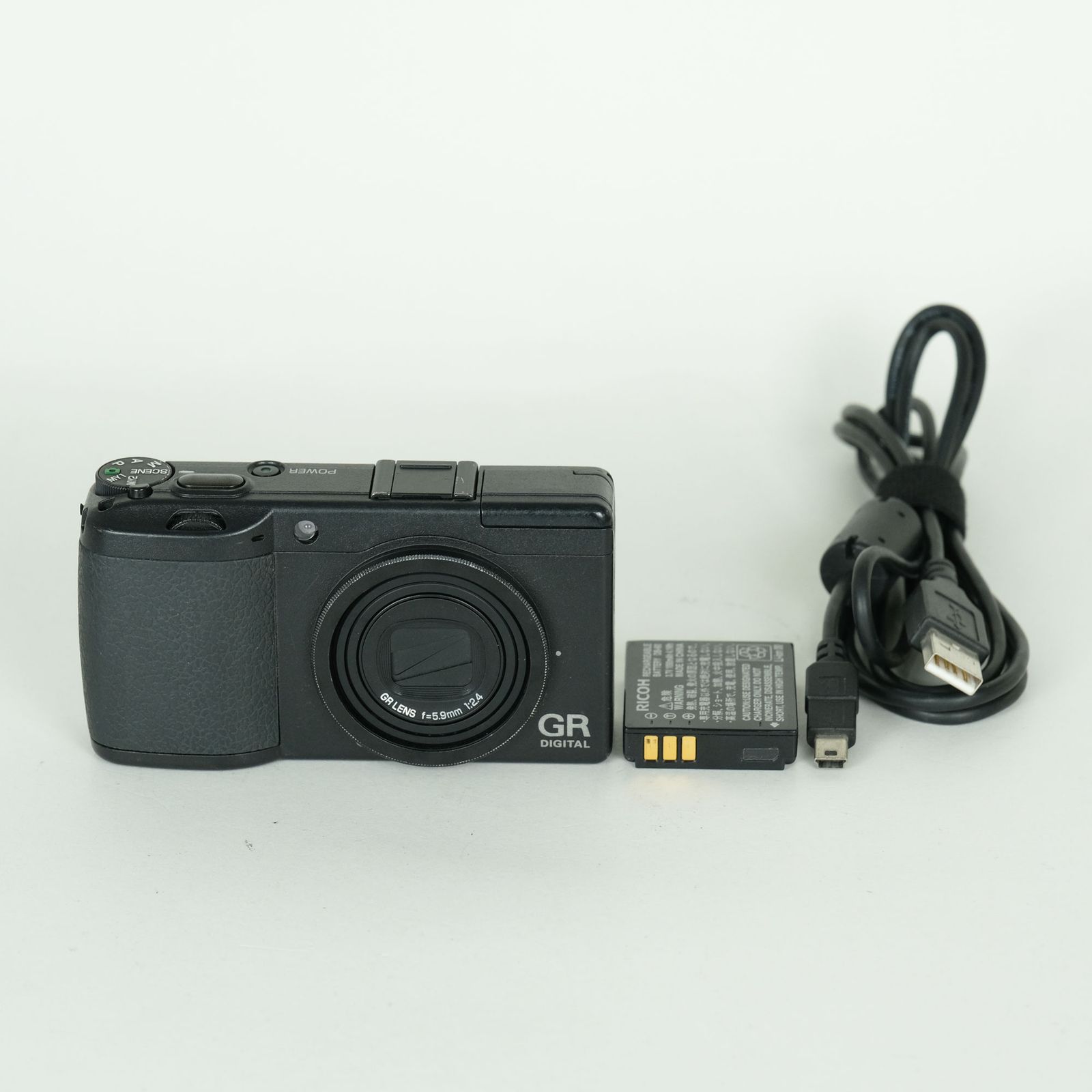 並品 | シャッター数1,630回] RICOH GR DIGITAL II | コンパクト