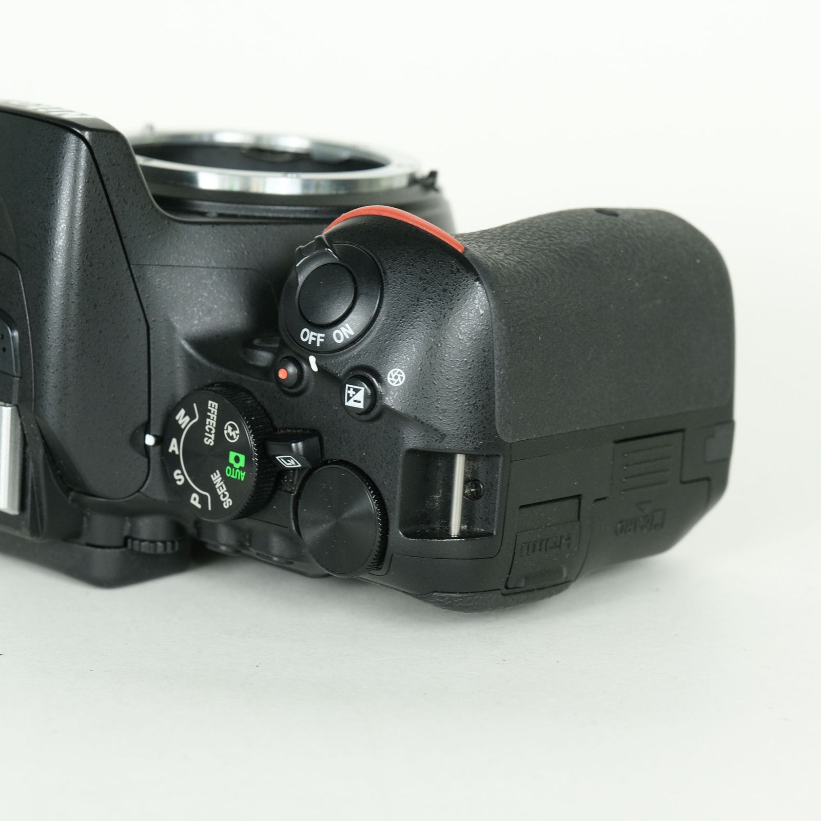 良品 | シャッター数26,780回] Nikon D5500 | Nikon Fマウント - メルカリ
