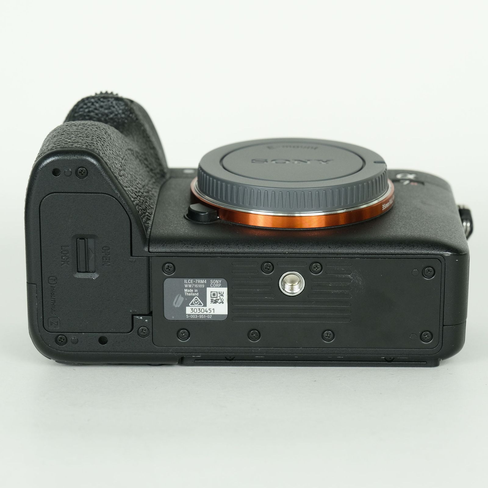 良品 | シャッター数32,936回｜バッテリー2個付] SONY α7R IV（ILCE
