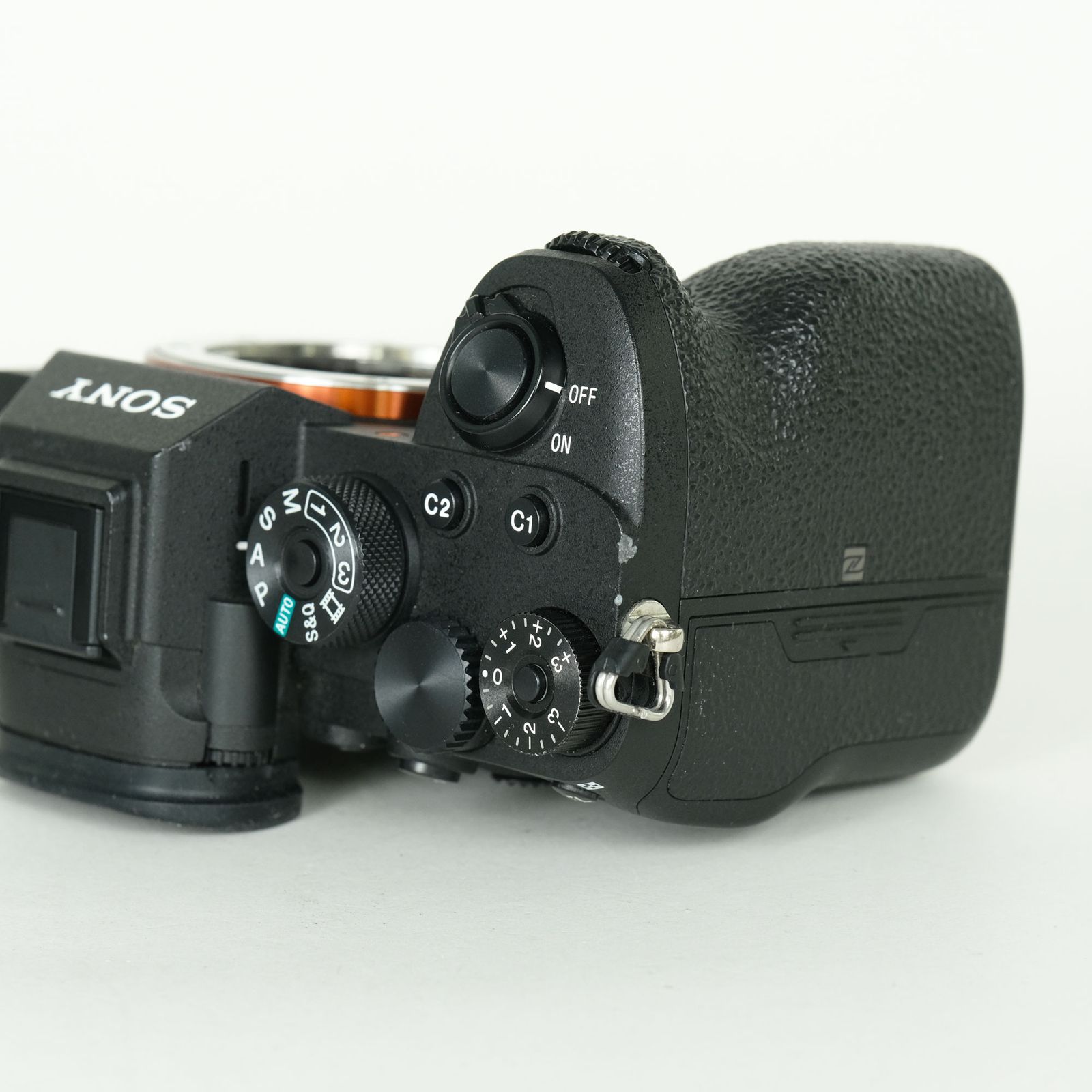 良品 | シャッター数32,936回｜バッテリー2個付] SONY α7R IV（ILCE