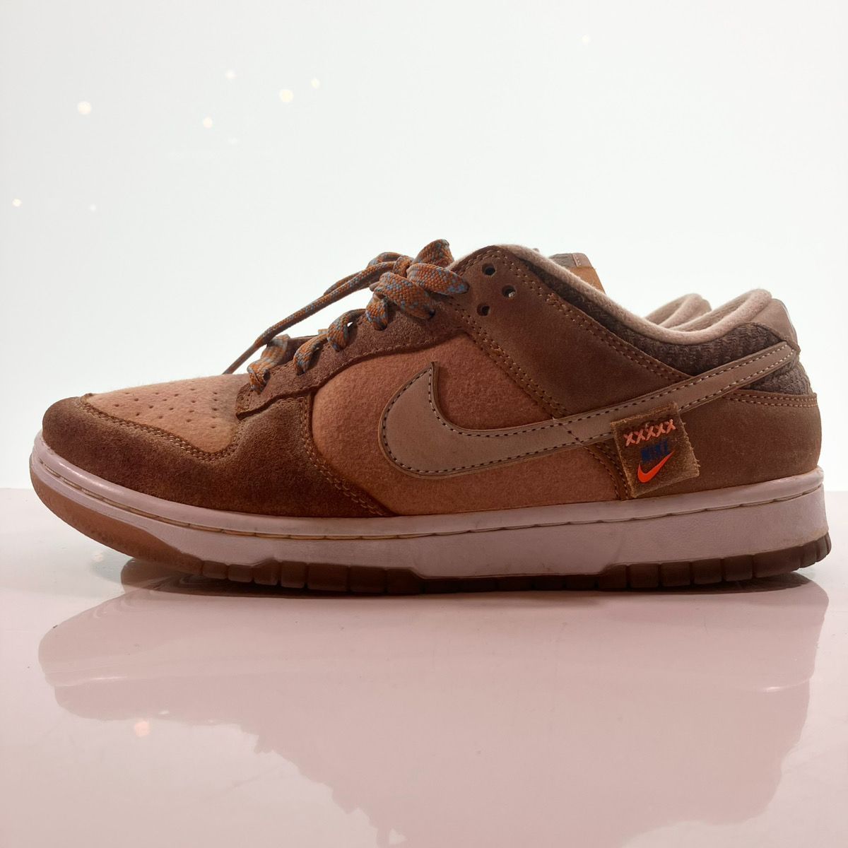 ナイキ NIKE DUNK LOW TEDDY BEAR ダンク ロー テディベア BROWN ナイキ NIKE DUNK LOW TEDDY BEAR ダンク ロー テディベア BROWN