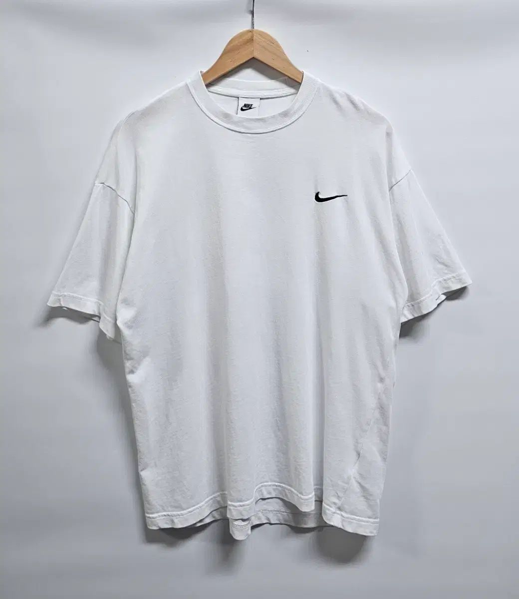 ナイキ x STUSSY ワイド WORLD OVERDRIVE 半袖Tシャツ M100