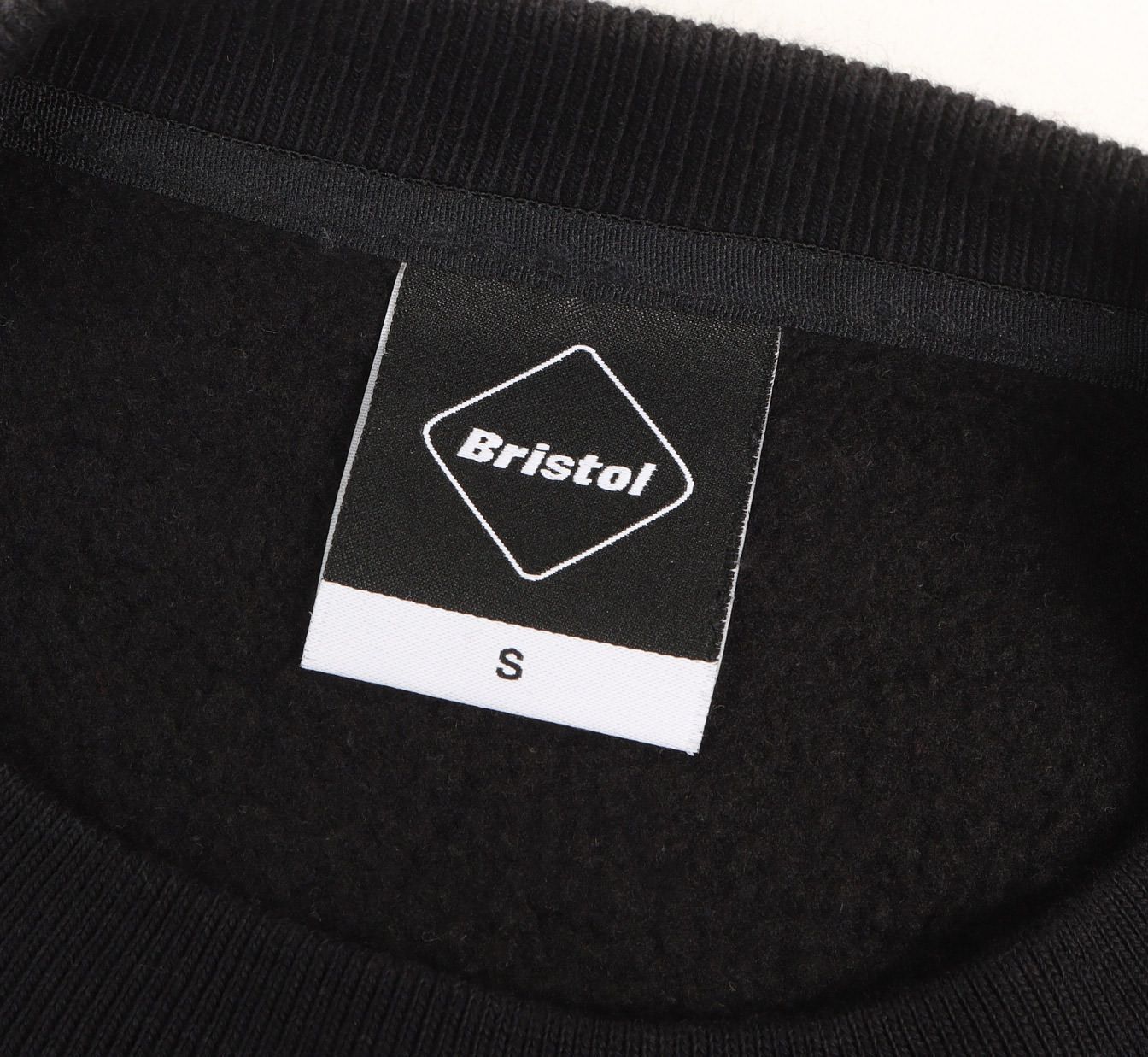 F.C.Real Bristol エフシーレアルブリストル スウェット ブラック 黒