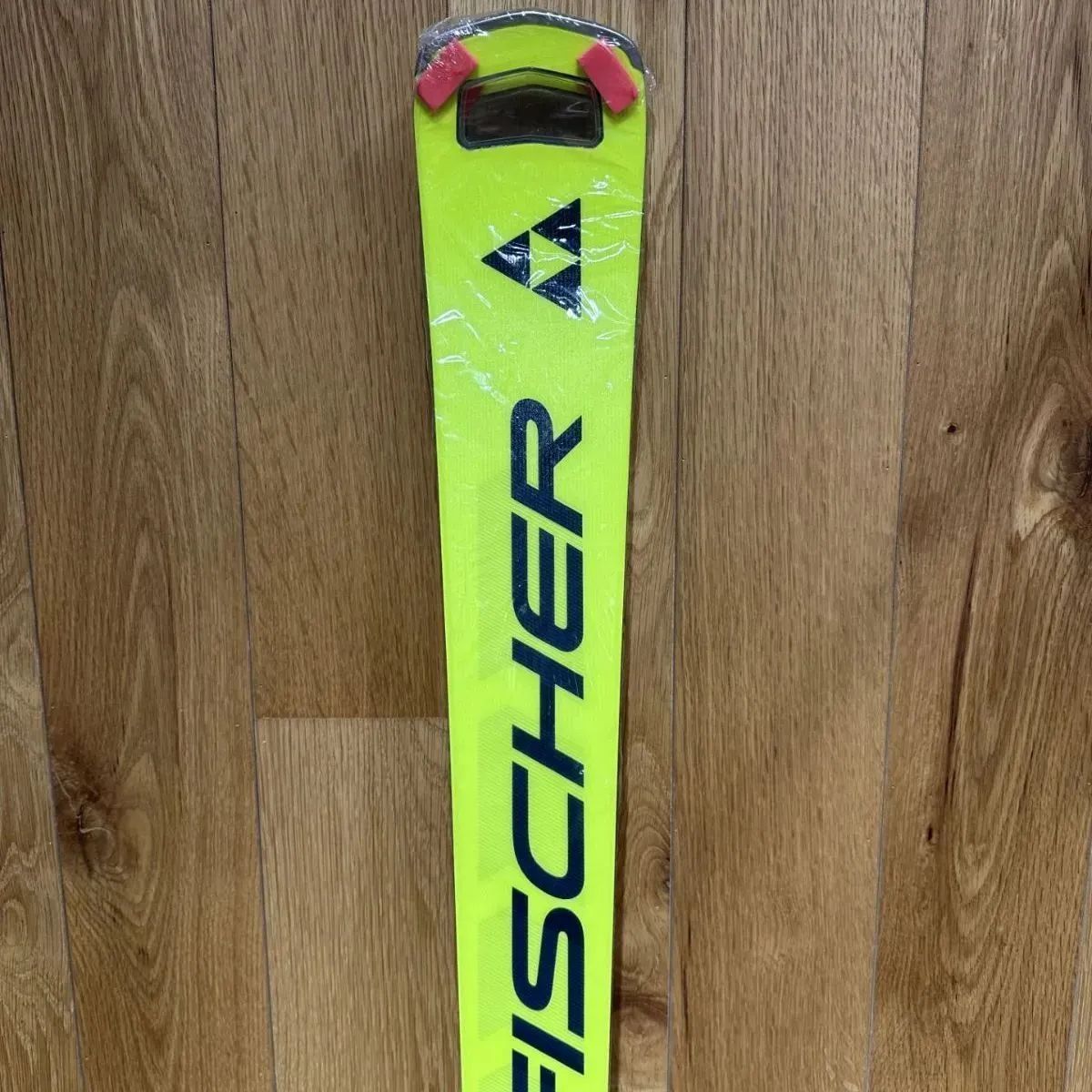 23/24 FISCHER（フィッシャー） RC4 WORLDCUP RC PRO 175㎝