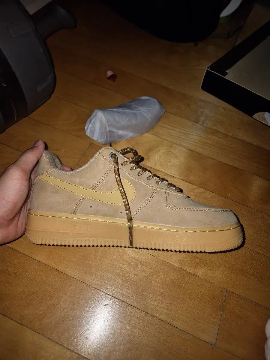 エア フォース 1 ブラウン 新品 出品