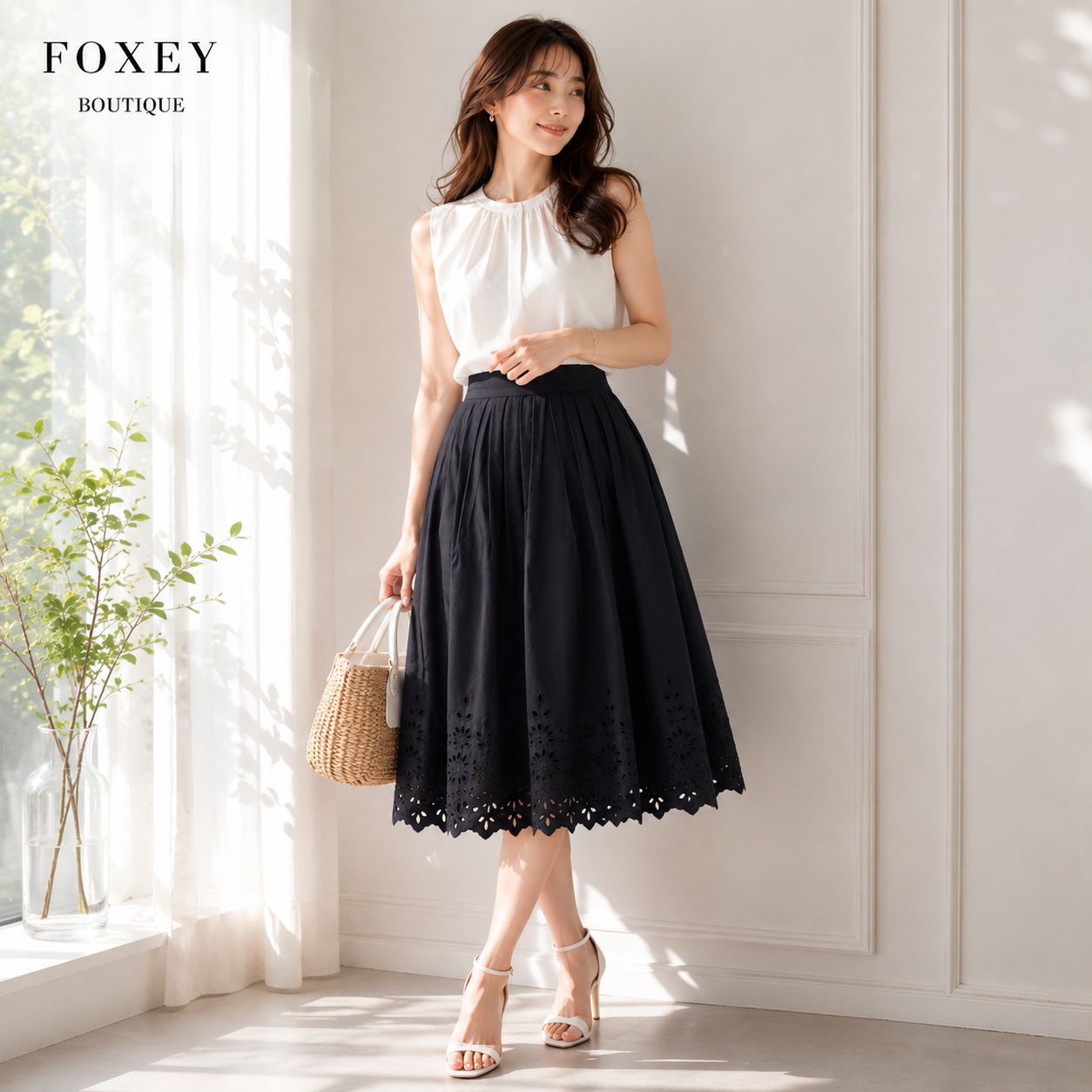 【未使用に近い / 令嬢フレアシルエット】FOXEY BOUTIQUE / フォクシーブティック 38(お直しあり 細身さん対象 ◎36.34 サイズ )ブラック カットワーク ウール(100%)スカート フレア 【クリーニング済】上品 美シルエット