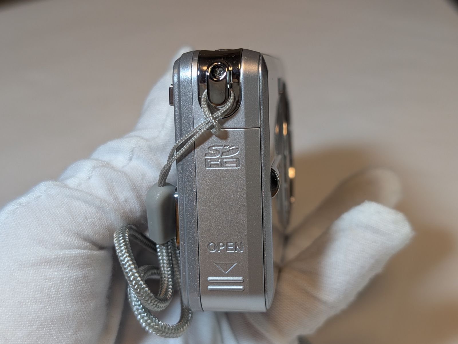 ペンタックス PENTAX Optio E85シルバー コンデジ カメラ 中古 - メルカリ
