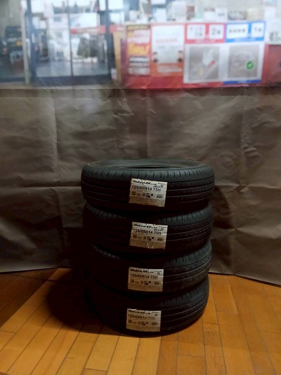 ﾖｺﾊﾏﾀｲﾔ　ﾌﾞﾙｰｱｰｽRV03CK　155/65R14　2022年製　4本ｾｯﾄ　★オク006
