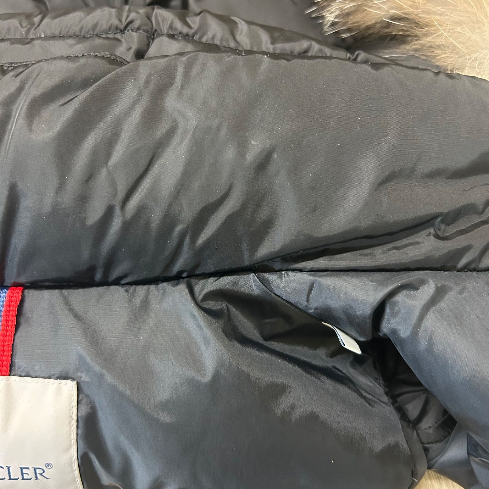 美品】 MONCLER モンクレール ダウンベストファーGALLINULEガリヌール