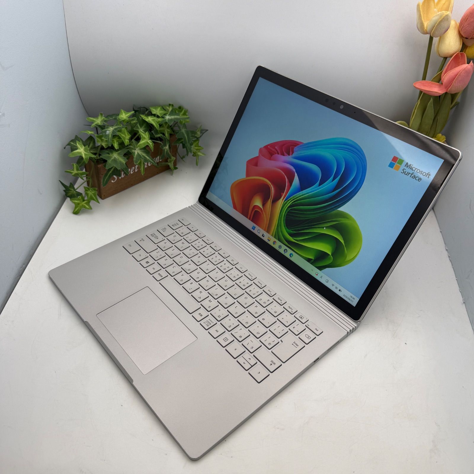 動作良好 Surface Book 2 i5 256GB 13.5
