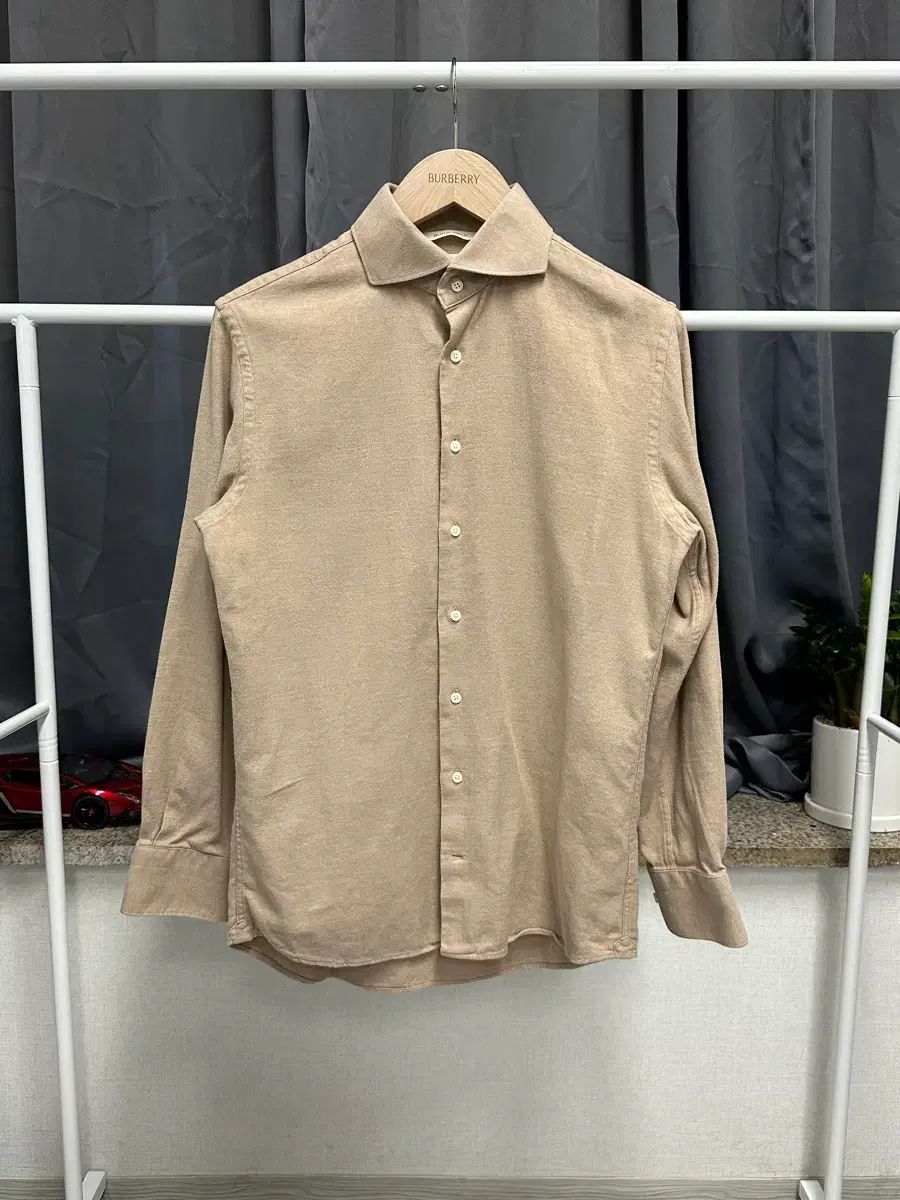 スーツサプライ 正規品 / メンズ100 / ベージュ シャツ 長袖