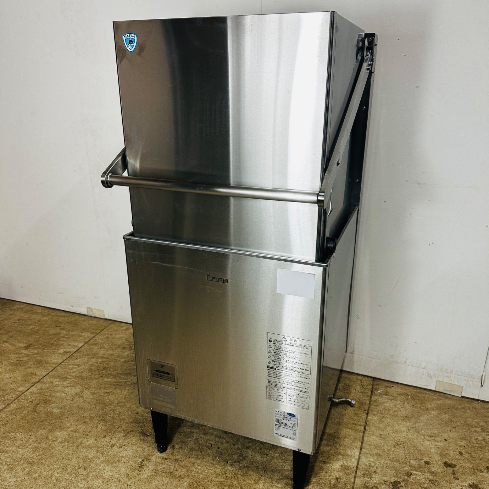 【保証付】大和冷機 業務用 食器洗浄機 DDW-DE6(13-60) ドアタイプ 三相200V 60Hz 60ラック/時 リモコン標準装備 2022年製 動作確認済