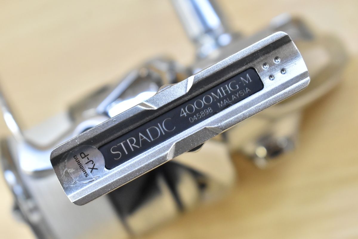シマノ 23 ストラディック 4000MHG SHIMANO STRADIC スピニングリール
