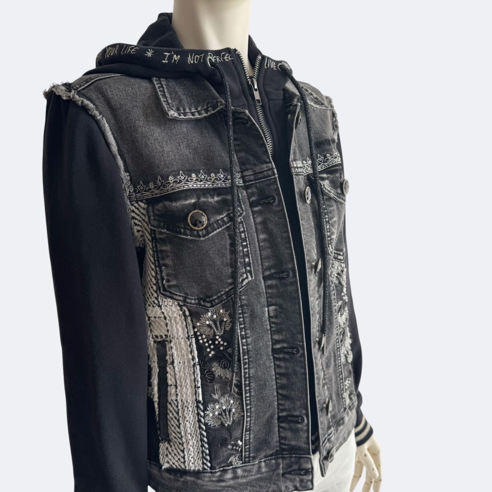 Desigual デシグアル デニムジャケット ブラック ブルゾン フード 