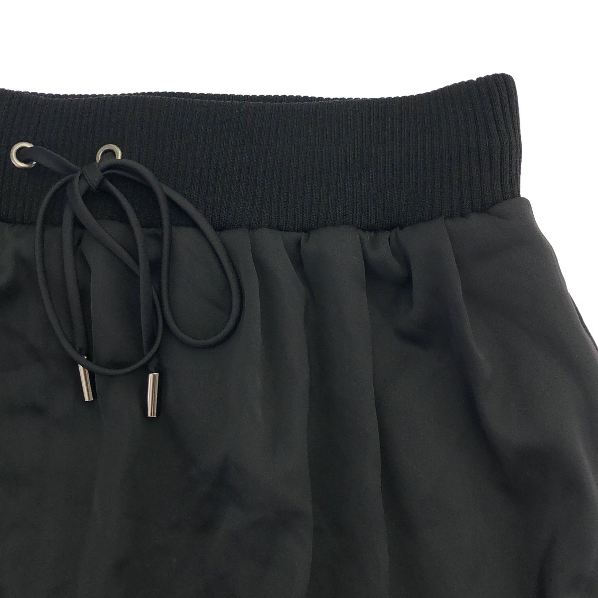 ADORE アドーア 531-1230706 ブラック ダルサテンジョッパーパンツ 38 