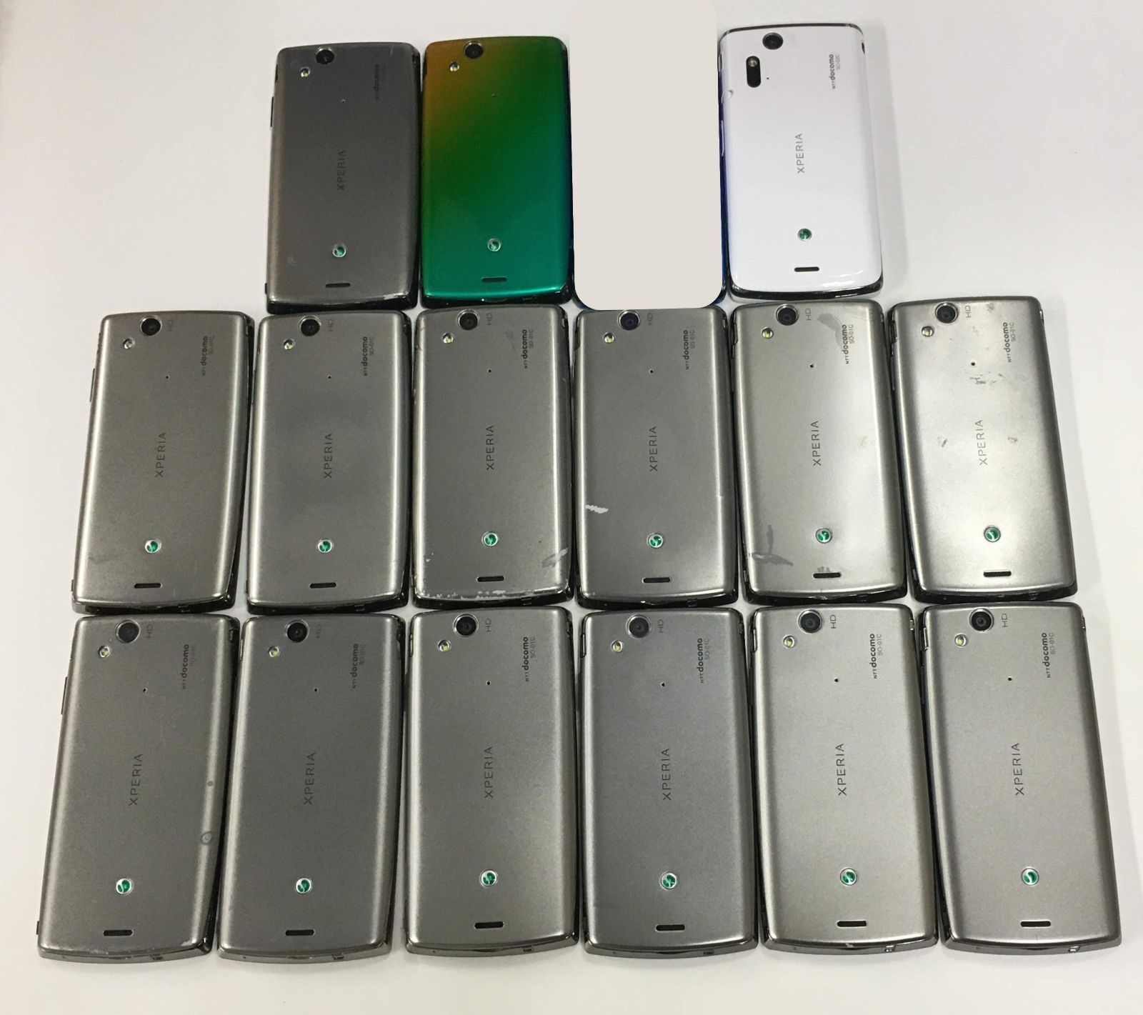 15台セット Xperia SO-01Cx14台 SO-02Cx2台 起動可能確認 ジャンク品 バラ