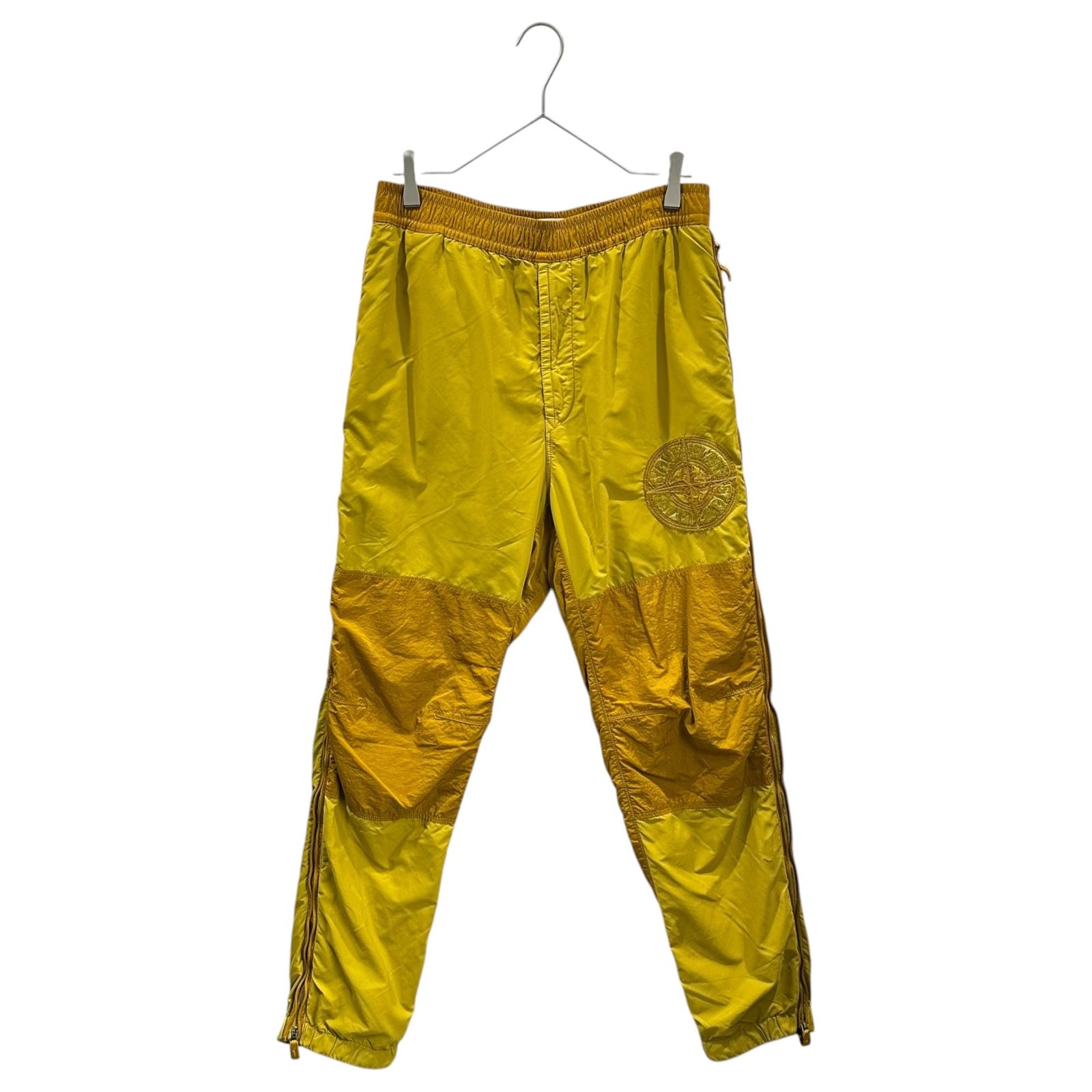 STONE  ナイロンメタル　カーゴパンツ　イエロー STONE ISLAND(ストーンアイランド) 24AW BRUSHED NYLON PANTALONE