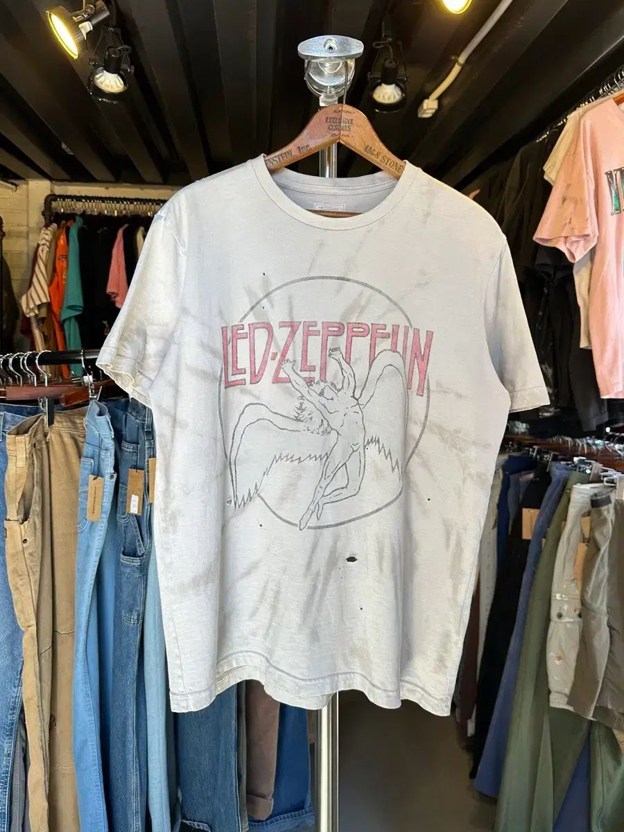 100 レッド・ツェッペリン Led Zeppelin ロックバンド プリンティング Tシャツ
