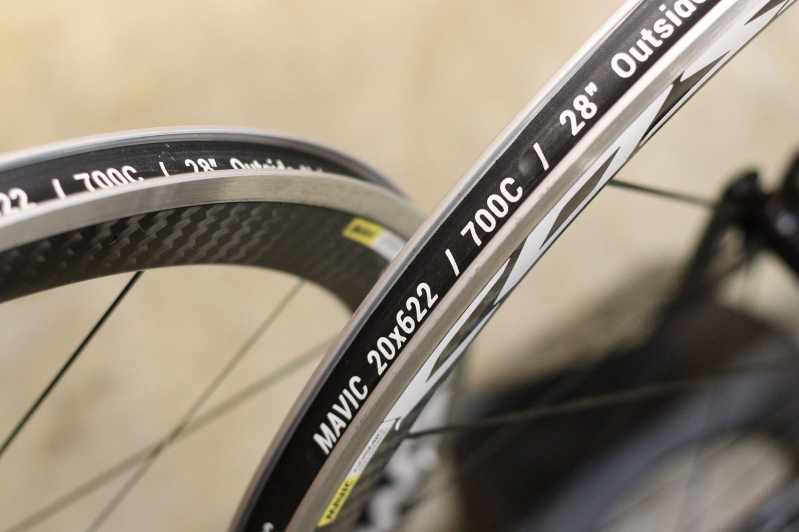 マヴィック MAVIC コスミック プロ カーボン COSMIC PRO CARBON アルミ