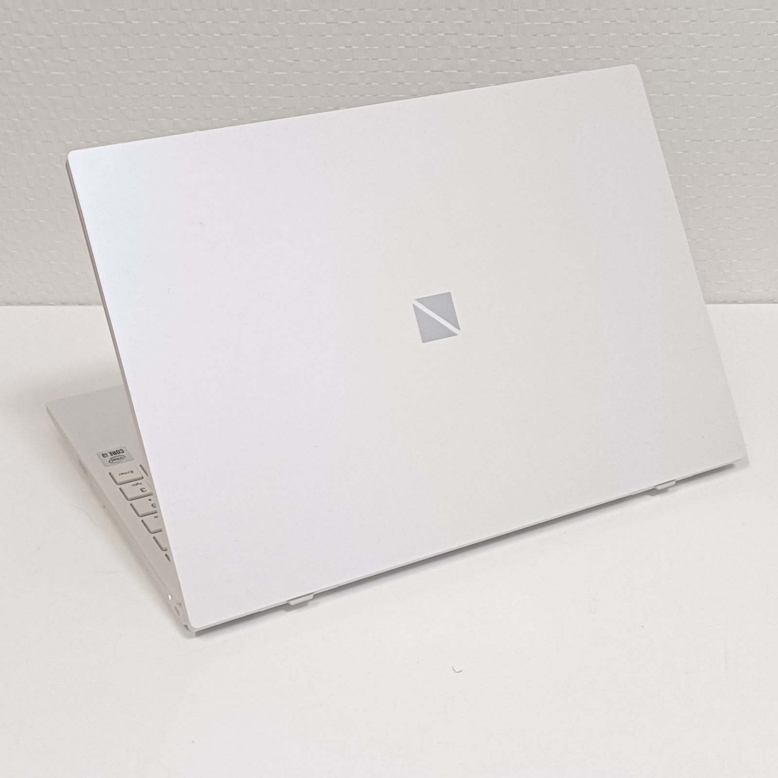 NEC LAVIE N15 Win11 SSD256GB Core i3 - メルカリ