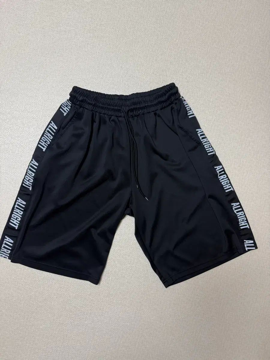 3XL FREEDOM ALLRIGHT レタリング バミューダ ショーツ 8,139円
