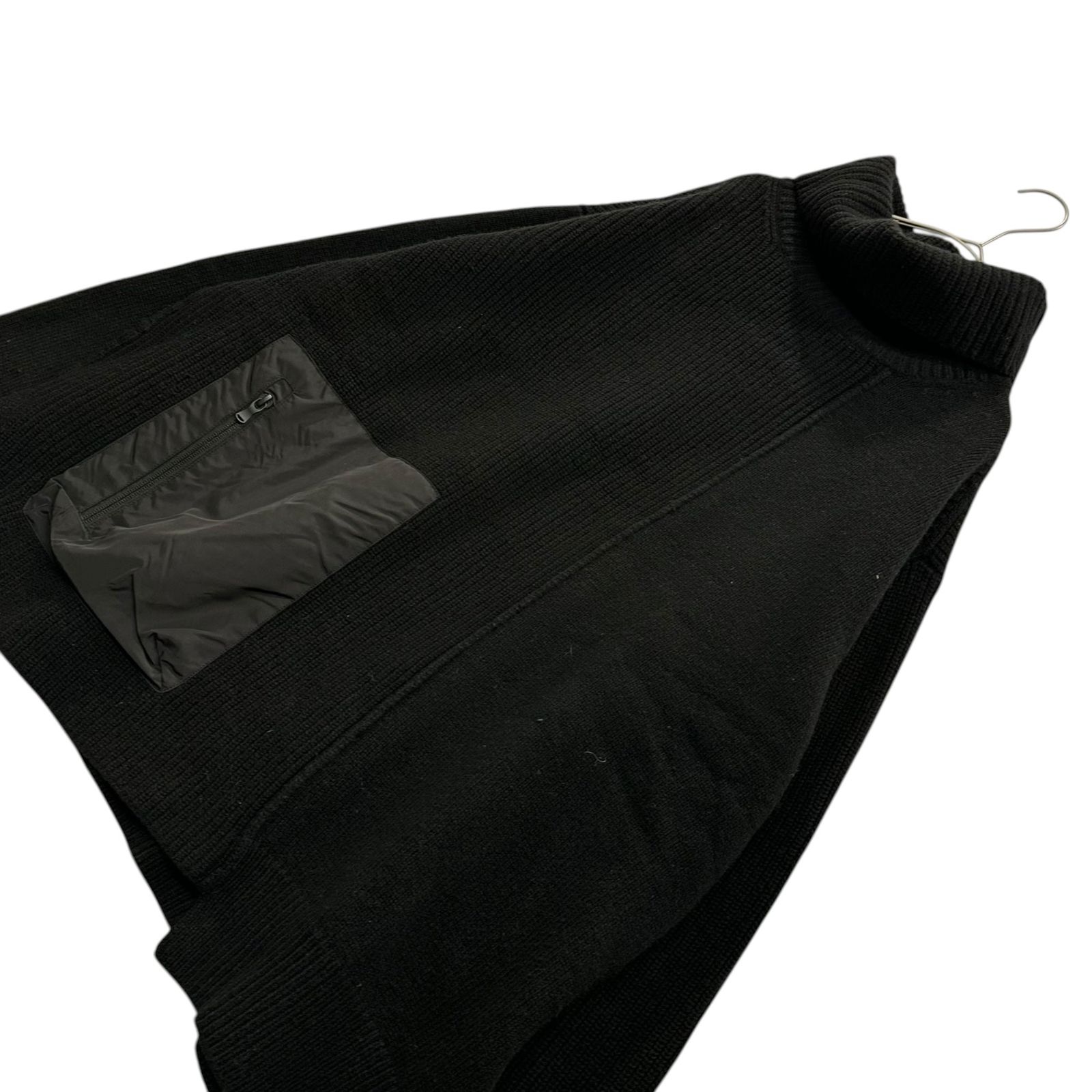 The Viridi-anne(ザヴィリディアン) 20AW Pocketed Turtleneck Sweater